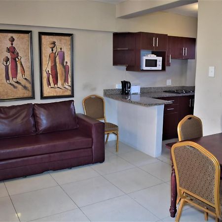 דורבן Emakhosini Self-Catering Apartments מראה חיצוני תמונה