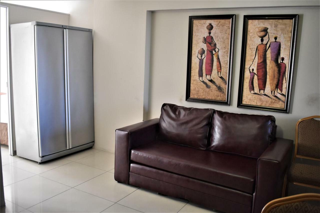 דורבן Emakhosini Self-Catering Apartments מראה חיצוני תמונה